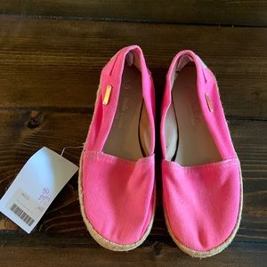 Hot pink size 3 Stella Cove